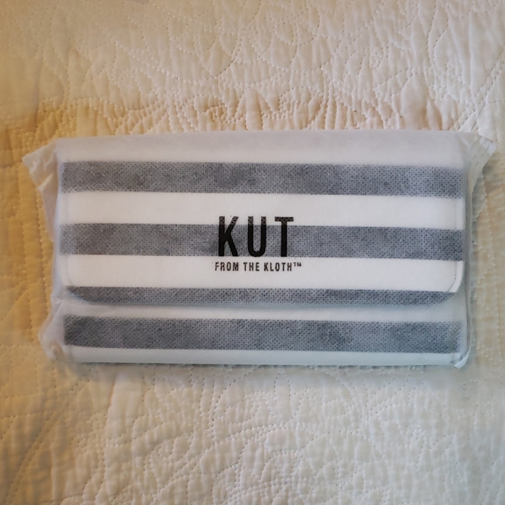 Kut from the Kloth Black and White Striped Wallet